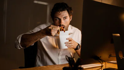 Gece Atıştırmaları Sağlığı Sessizce Tehdit Eder