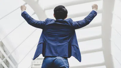 Başarı ve mutluluğun iç içe geçen dinamik ilişkisi