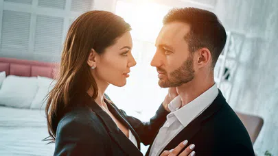 İlişkilerde beden dilinin duygusal gücü