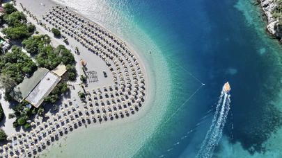 Muğla’da mavi bayraklı plajlar tatilcileri bekliyor