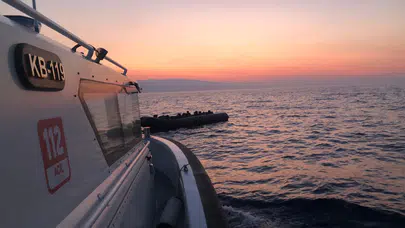 Ege Denizi’nde 13’ü çocuk 34 göçmen yakalandı