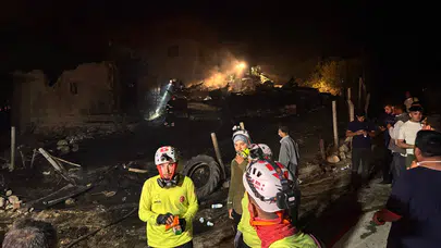 Sakarya Geyve’de çıkan yangın iki mahalleye sıçradı!