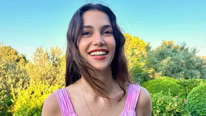 Aynadaki Yabancı Dizisinde Nehir Karakterine Hayat Veren Ecem Sena Bayır Kimdir?