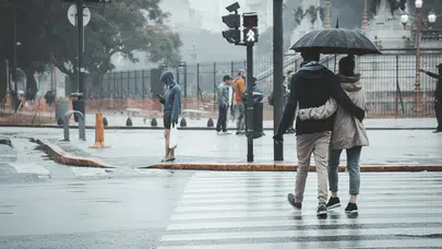 Meteoroloji Uyardı: 23 Şehirde Sağanak Yağış Bekleniyor