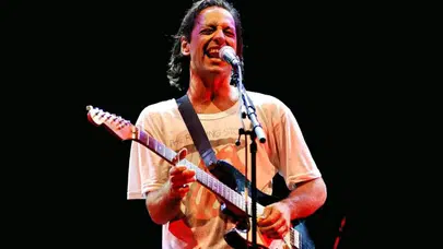 Duman Grubunun Vokalisti Kaan Tangöze Kimdir, Nerelidir, Kaç Yaşındadır ve Neden Soruşturma Açıldı?