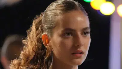 Taşacak Bu Deniz'in Eleni'si Ava Yaman Rekora Koşuyor