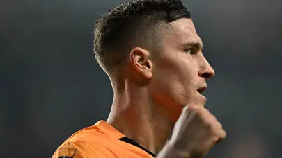 Galatasaraylı Roland Sallai'nin Ceza Durumu ve Kariyeri