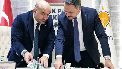 Gençlik ve Spor Bakan Yardımcısı Eminoğlu, AK Parti Eskişehir Teşkilatı ile İstişarede Bulundu