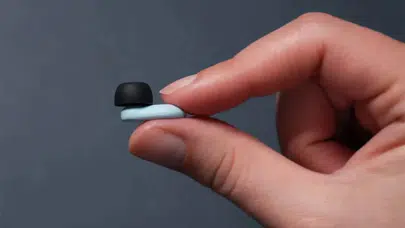 Pil Olmadan Çalışan Kablosuz Uyku Kulaklığı Tanıtıldı