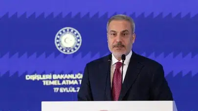 Dışişleri Bakanı Hakan Fidan, Suudi Arabistan ve Mısır Dışişleri Bakanları ile Telefonda Görüştü