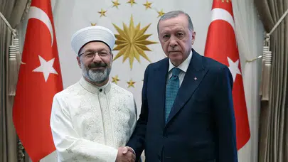 Cumhurbaşkanı Erdoğan, Eski Diyanet İşleri Başkanı Prof. Dr. Erbaş ile Görüştü