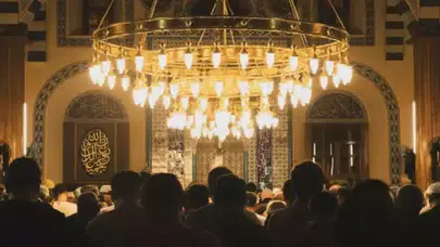 Cuma Namazı Saatleri Belli Oldu! İşte 26 Eylül 2025 İl İl Vakitler