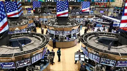 New York Borsası Yükselişe Geçti, Faiz İndirim Beklentileri Artıyor