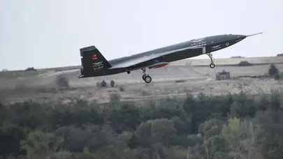 KIZILELMA ve TOLUN Dış Basında Ses Getirdi: "Dönüm Noktasını Temsil Ediyor"