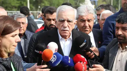 Ahmet Türk'ün Beraatinin Ardından Kayyumun Görev Süresi Uzatıldı