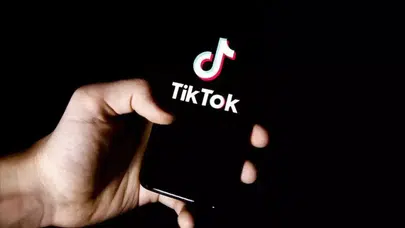 TikTok'un Geçiş Süreci: Çin'den ABD'ye Satın Alma Anlaşması