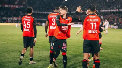 Sebastian Szymanski'nin Fenerbahçe'den Ayrılışında Jose Mourinho'nun Rolü Nedir?