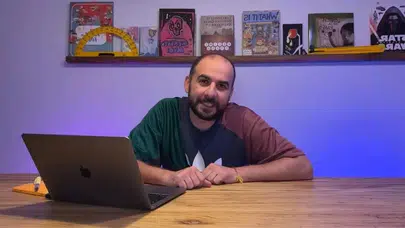 Melih Abuaf Kimdir, Kaç Yaşında ve Dijital İçerik Üretiminde Ne Gibi Başarılar Elde Etmiştir?