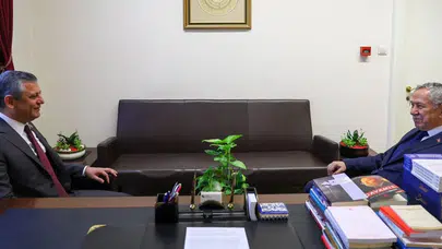 Özgür Özel ve Bülent Arınç Görüşmesi Sonrası İBB Davası Hakkında Ne Söyleniyor?