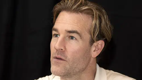James Van Der Beek, Kanser Tedavisi İçin Kişisel Koleksiyonunu Satışa Çıkardı