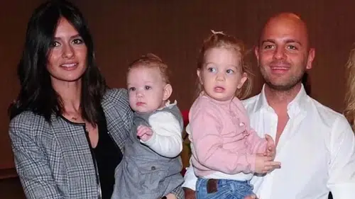 Yasemin Ergene Kızlarıyla Paris'te Büyüleyici Bir Gezi Gerçekleştirdi