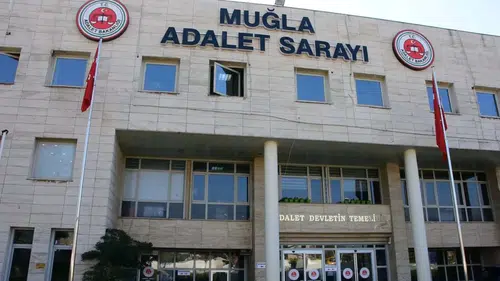 Erkeklere Müstehcen Şantaj: Şüpheliler Tutuklandı