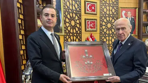 CHP'li Belediye Başkanı Ahmet Akın'dan MHP Genel Başkanı Devlet Bahçeli'ye Ziyaret