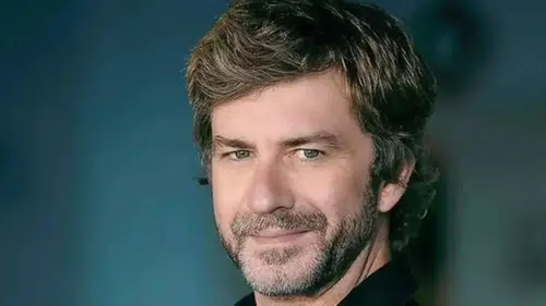 Tan Sağtürk Kimdir? Bez Bebek Dizisinin Hakan'ı Tan Sağtürk Kaç Yaşında, Nereli, Kariyeri?