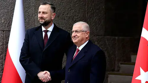 Bakan Güler, Polonyalı Mevkidaşı ile Görüştü