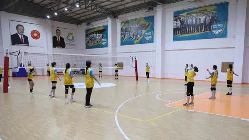 Haliliye’nin Spor Kursları Gençlere Kapı Açıyor