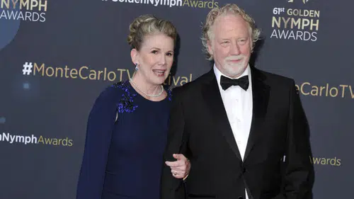 Melissa Gilbert, Cinsel İstismarla Suçlanan Eşi Timothy Busfield'ın Hapishanede Korunmasını İstedi