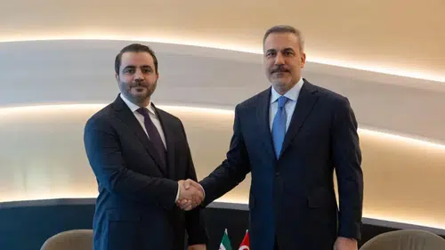 Bakan Fidan Paris'te Şeybani ile Görüştü