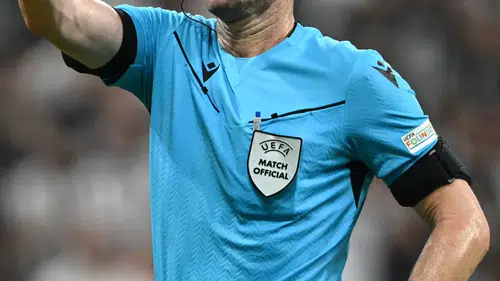 Fenerbahçe, nottingham forest ile kritik bir mücadeleye çıkacak: hakem kim?