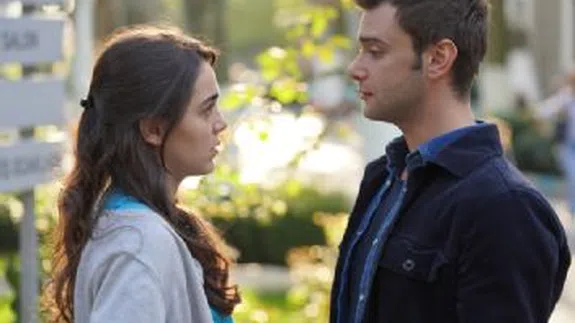 Aşk Ağlatır 10.Bölüm izle Full Tek Parça Show TV