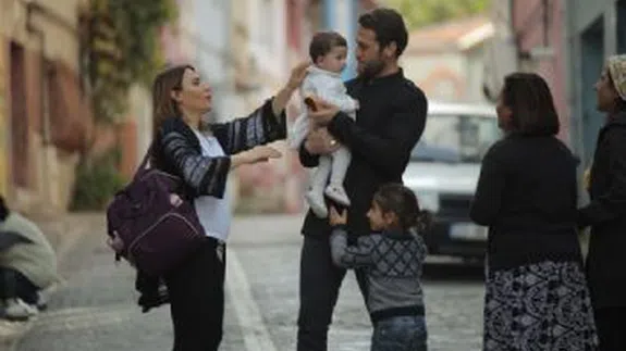 Çukur 75. bölüm (3. sezon 8. bölüm) full tek parça izle