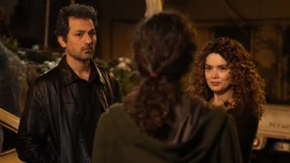 Kadın 71.Bölüm İZLE 12 Kasım 2019 Full Tek Parça FOX Play