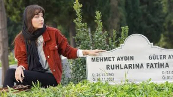 Azize 1.Bölüm izle 19 Kasım 2019 Full Tek Parça Kanal D