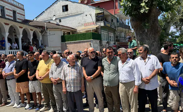 Oyuncu Mehmet Ali Tuncer son yolculuğuna uğurlandı