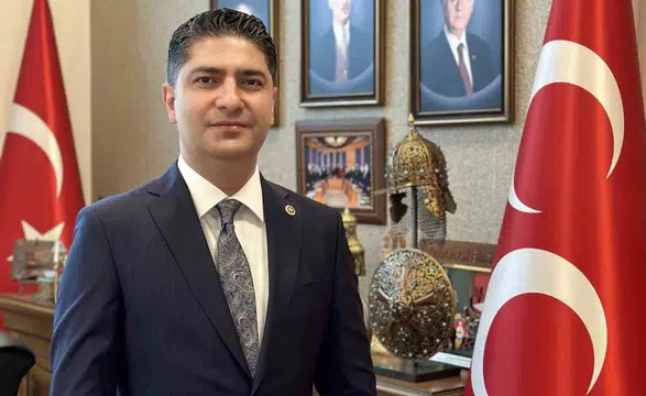 Özdemir’den Kayseri Lisesi’ne ‘İstiklal Madalyası’ Teklifi