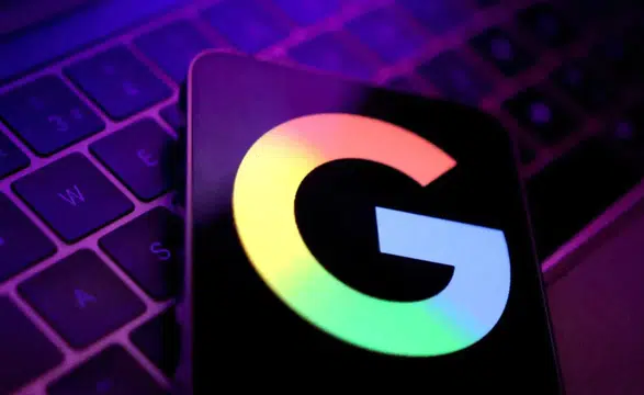 Google’dan Online Alışverişte Devrim: Tek Selfie ile Kıyafet Deneme Dönemi