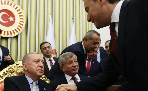 Ali Babacan'dan Erdoğan'a Sanal Kumar Çağrısı