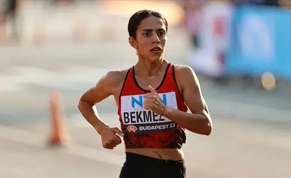 Meryem Bekmez: Türkiye’nin Yürüyüş Branşındaki Parlayan Yıldızı