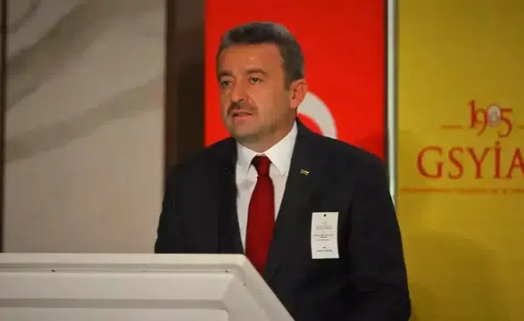 İbrahim Hatipoğlu'ndan Liverpool Maçı Öncesi Çarpıcı Açıklamalar: İki Bayram Bir Arada Mümkün Mü?