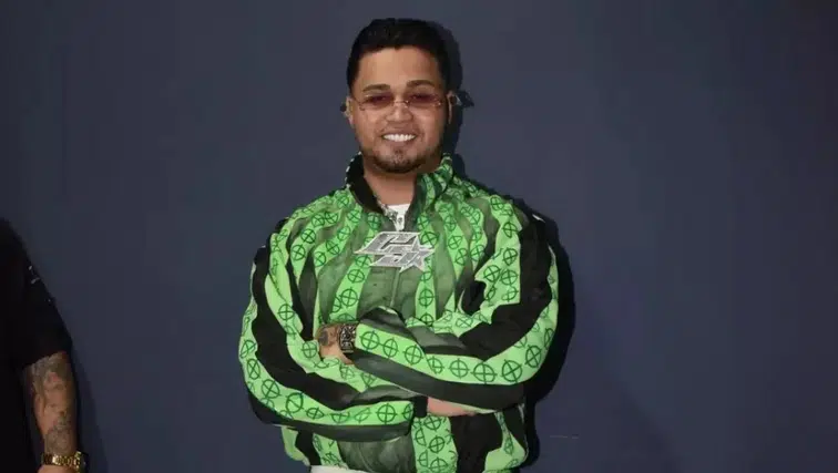 Lvbel C5’in çocukluk fotoğrafları sosyal medyada büyük ilgi gördü mi?