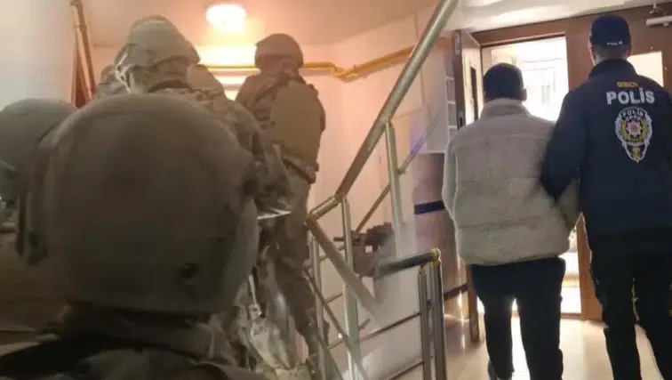 18 ilde gerçekleştirilen yasa dışı bahis operasyonunda 71 şahıs hakkında gözaltı kararı verildi