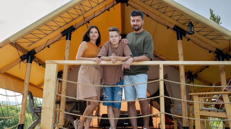 Doğayla lüksü birleştiren yeni kaçış: glamping deneyimi