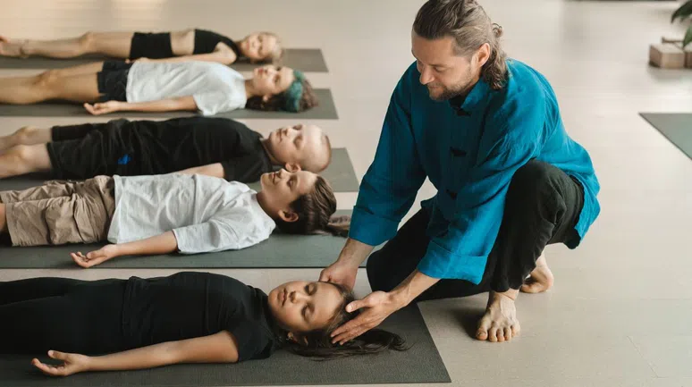 Yoga eğitmenliğinde rehberliğin dönüştürücü gücü
