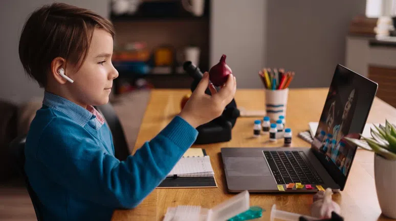 Akıllı öğrenmenin yükselişi adaptif eğitim