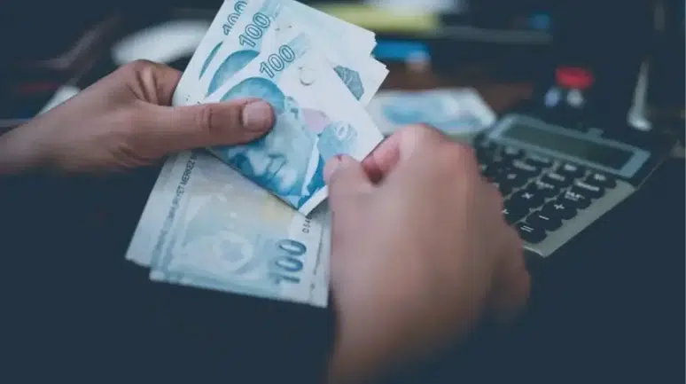 Ocak Zammı Öncesi Promosyon Alarmı: Bankalar Yarışta, Emekliler Dikkat!