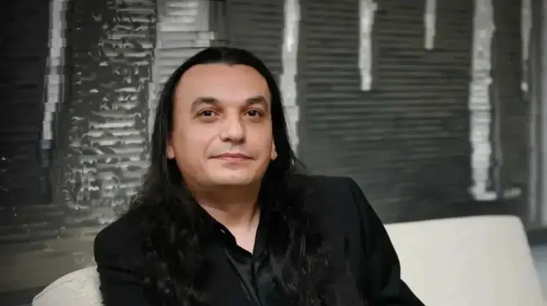 Gökhan Kırdar Kimdir? Müzik Kariyeri, Yaşı ve İkonik Eserleri Hakkında Bilgiler